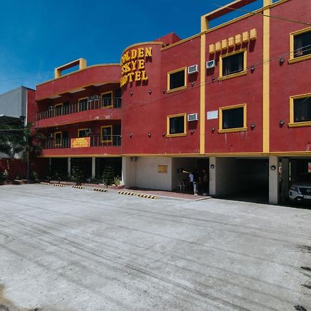 Reddoorz @ Golden Skye Hotel Guagua Ngoại thất bức ảnh