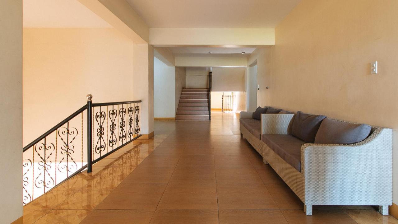 Reddoorz @ Golden Skye Hotel Guagua Ngoại thất bức ảnh
