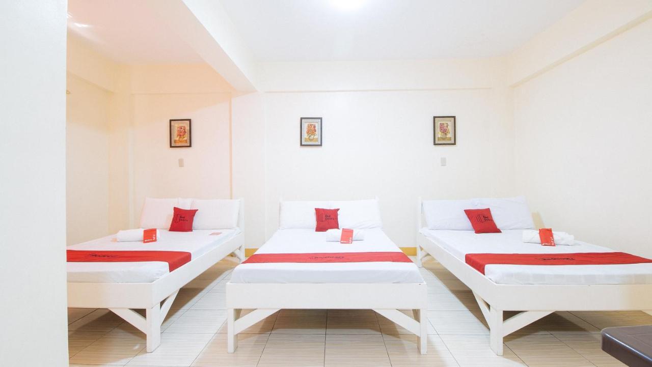 Reddoorz @ Golden Skye Hotel Guagua Ngoại thất bức ảnh