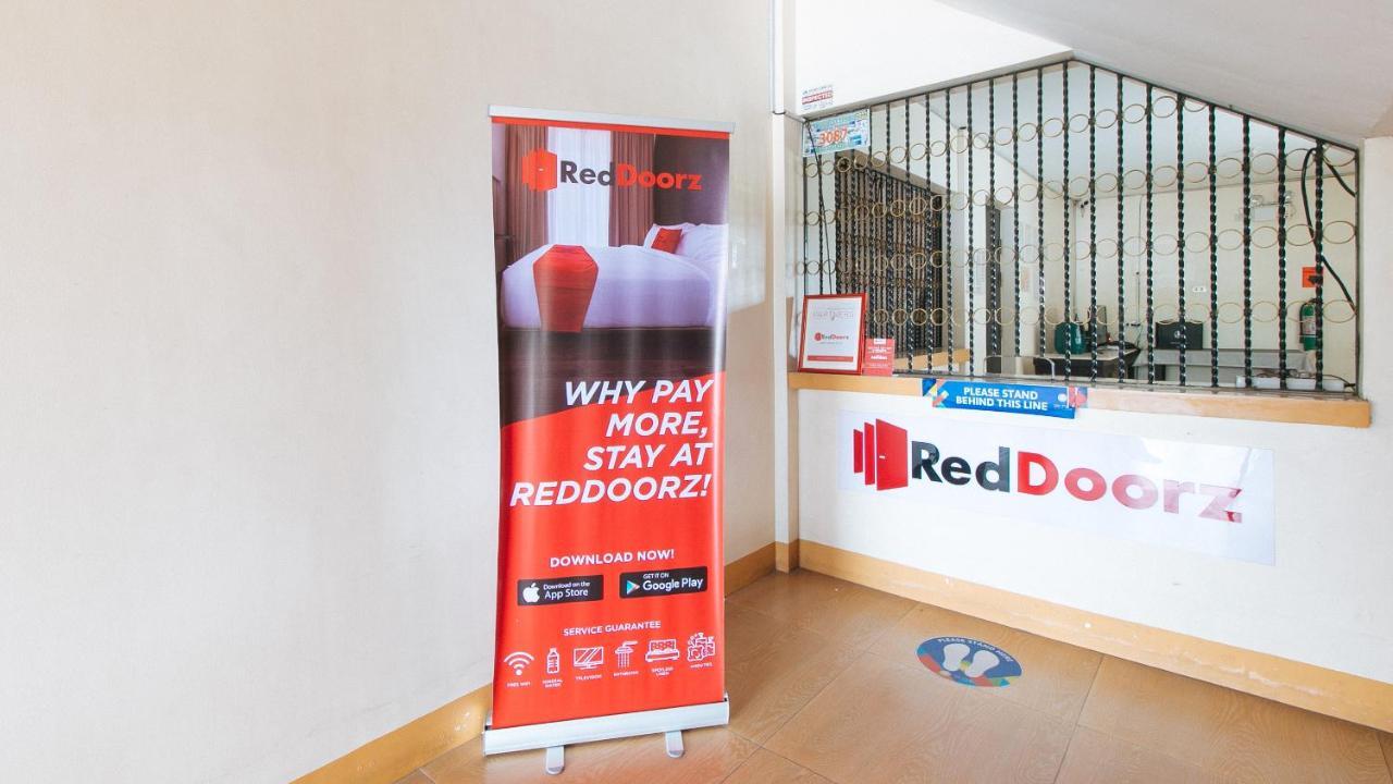 Reddoorz @ Golden Skye Hotel Guagua Ngoại thất bức ảnh
